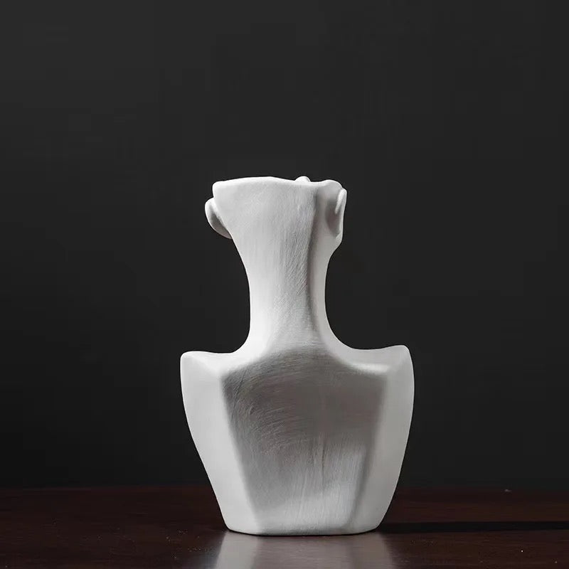 Dyrna vase