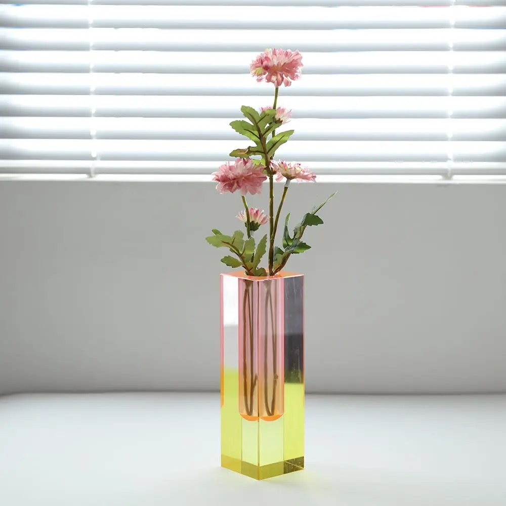 Flo vase